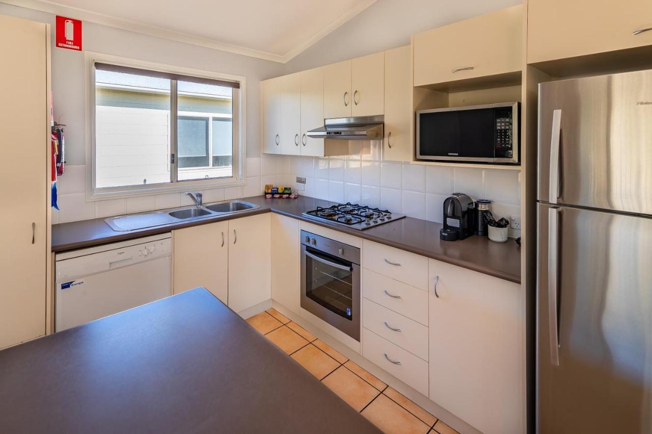 Ingenia Holidays One Mile Beach מראה חיצוני תמונה